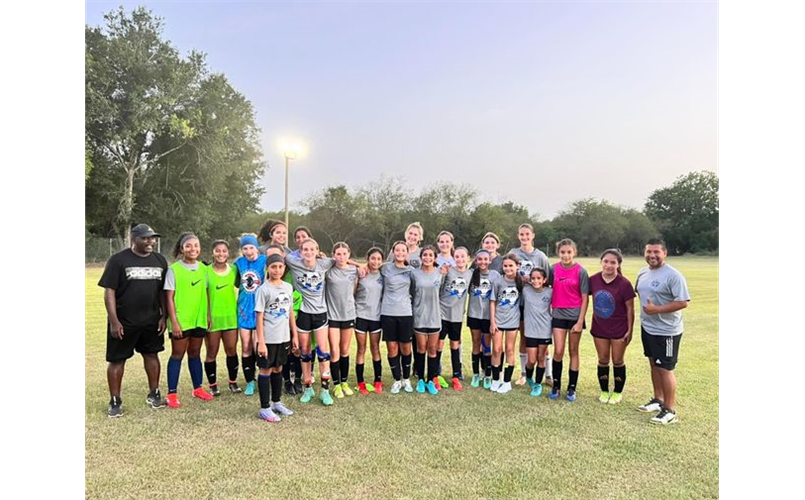 2010/2009 & NSL Girls Friday night technical training session